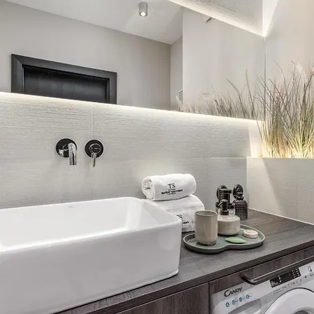 Apartment Ts New Town & Free Parking